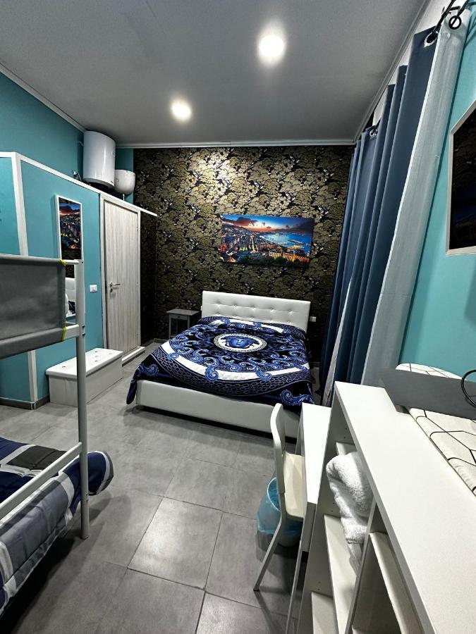 B&B Spaccanapoli A Due Passi Da Via Tribunali Buitenkant foto